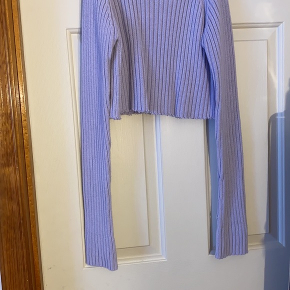 Cropped Knit Sweater - Picture 2 of 4